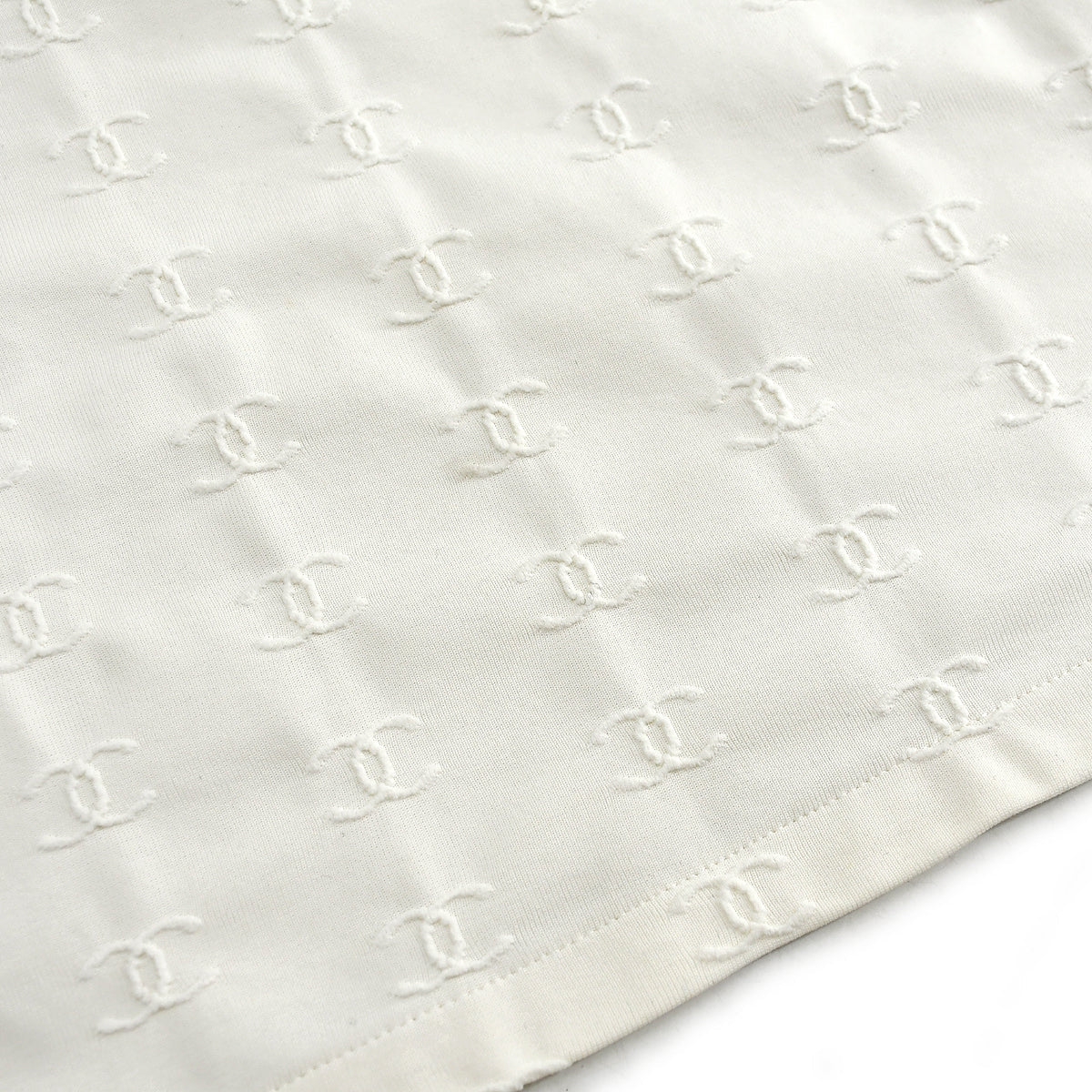 Luxury Chanel Cropped T-shirt White