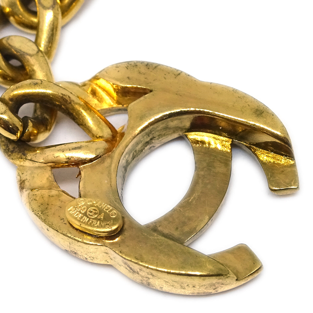 Luxury Chanel Turnlock Bracelet Gold 99A