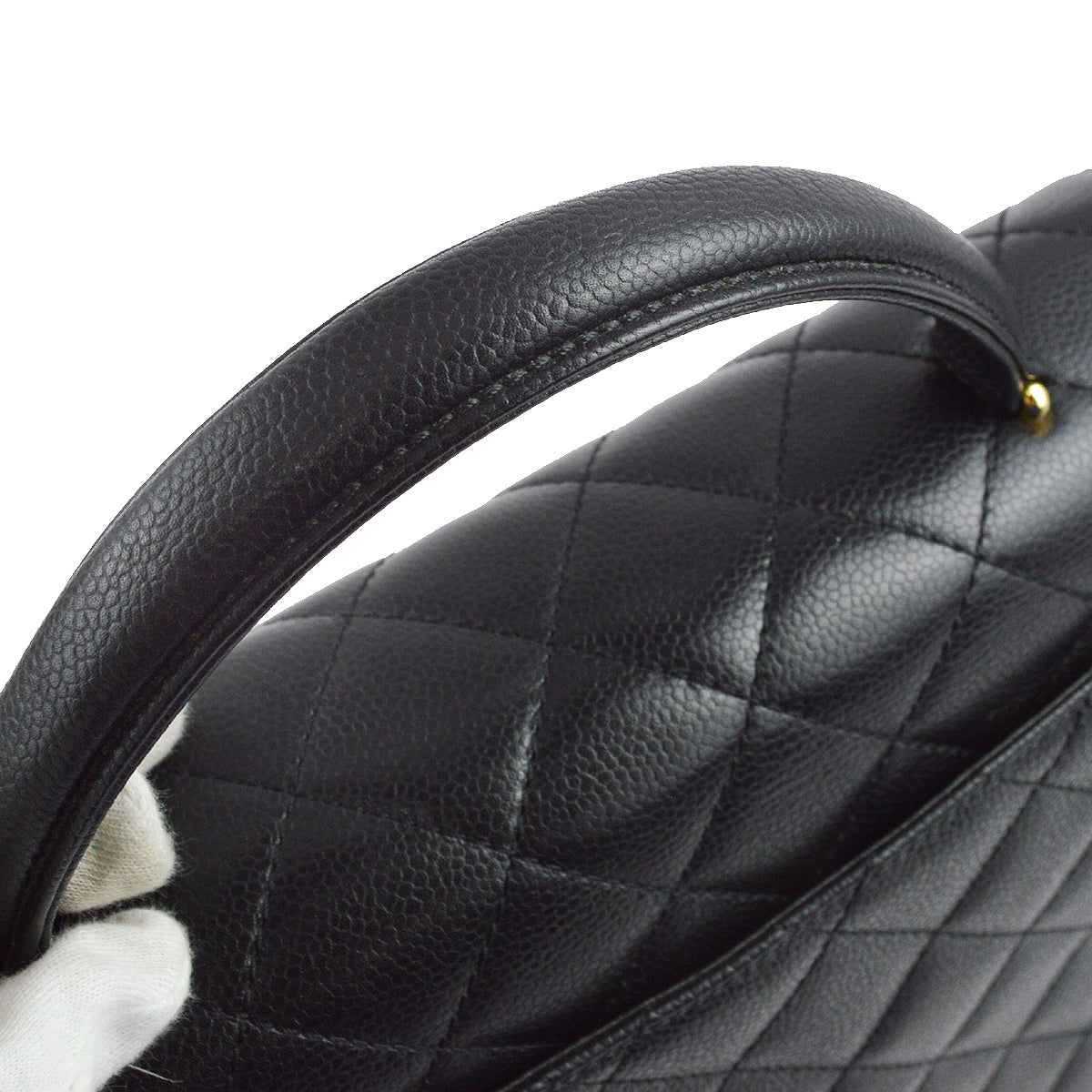 Luxury Chanel 2001-2003 Black Caviar Top Handle Handbag