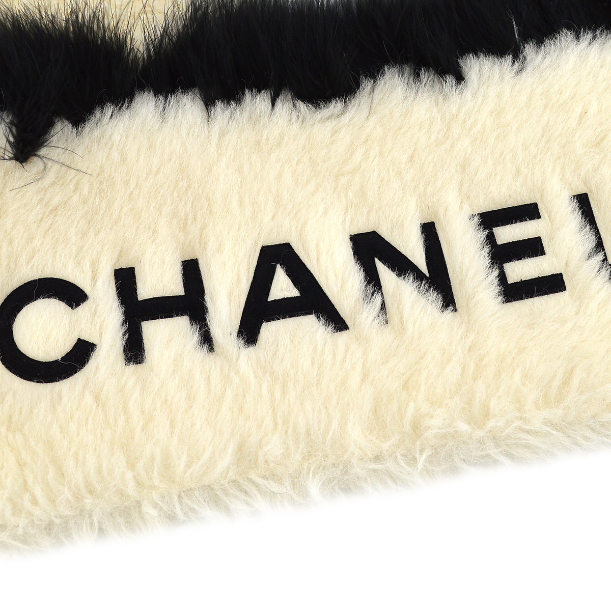 Luxury Chanel Fur Stole White Small New