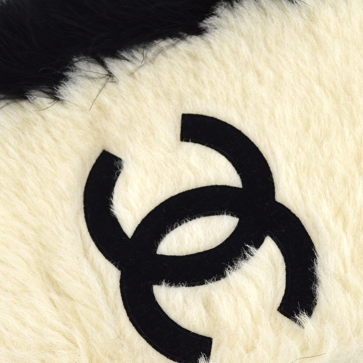 Luxury Chanel Fur Stole White Small New