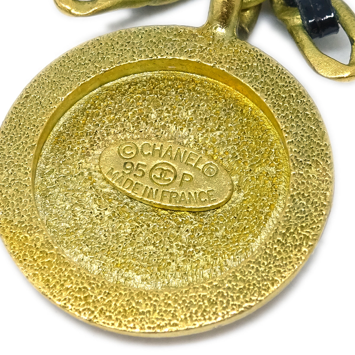 Luxury Chanel Gold Black Bow Medallion Rhinestone Pendant Necklace 95P