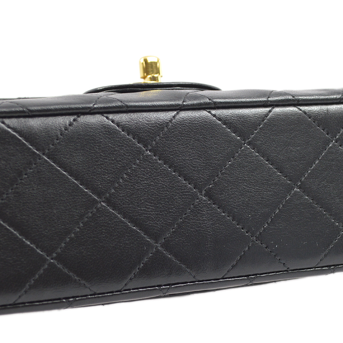 Luxury Chanel 1997-1999 Black Lambskin Small Classic Double Flap Shoulder Bag