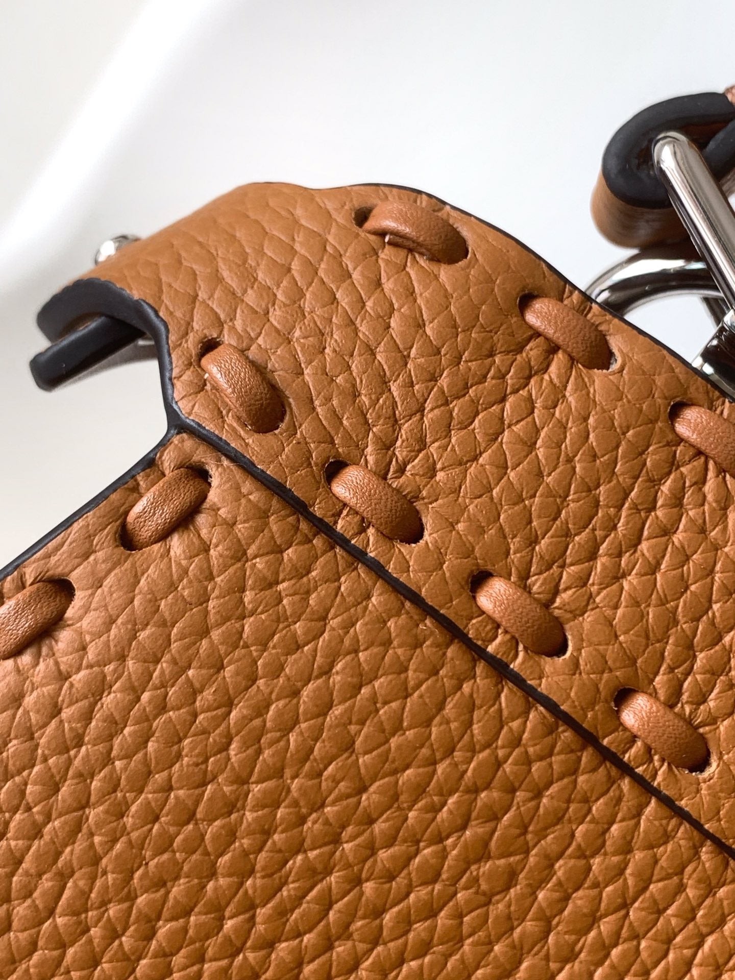 Luxury FendiPeekaboo ISeeU Petite 20 Bag Tan Leather Shw