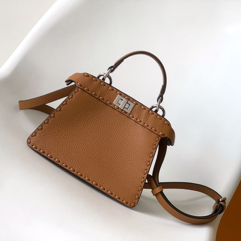 Luxury FendiPeekaboo ISeeU Petite 20 Bag Tan Leather Shw