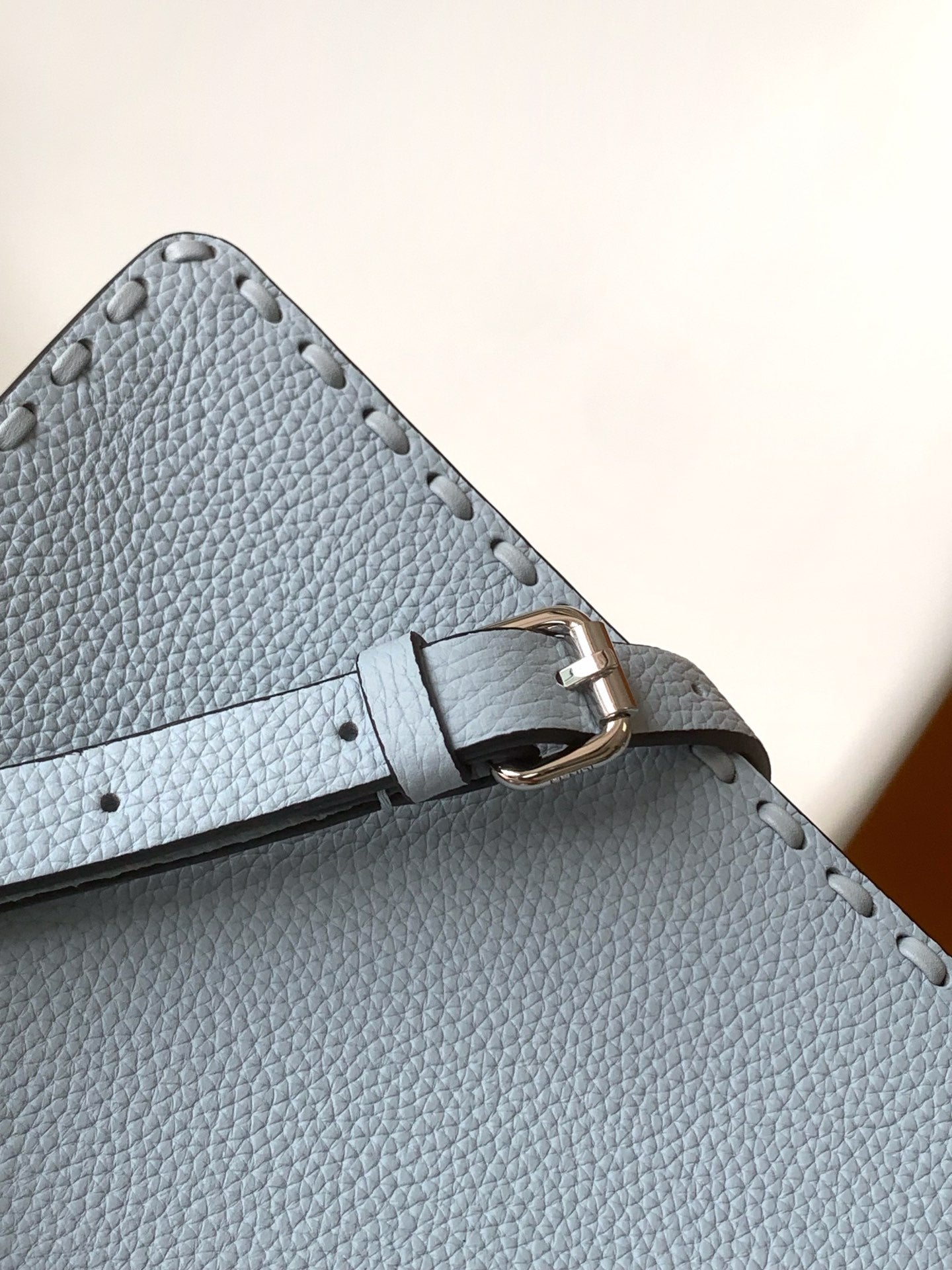 Luxury FendiPeekaboo ISeeU Petite 20 Bag Baby Blue Leather Shw