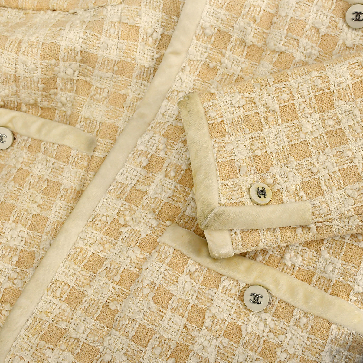 Luxury Chanel Setup Suit Jacket Skirt Ivory 96P #38 #40