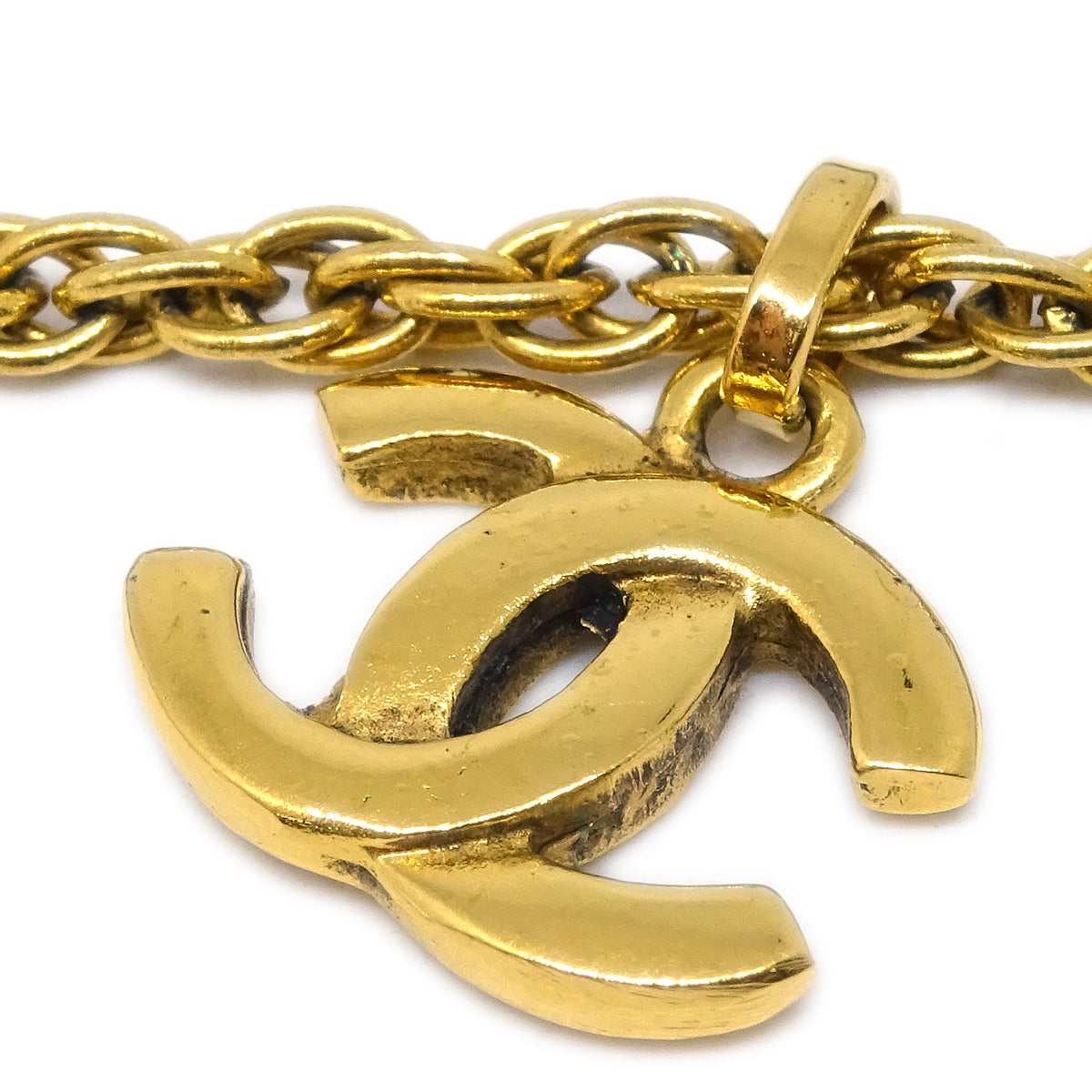 Luxury Chanel Gold CC Pendant Necklace