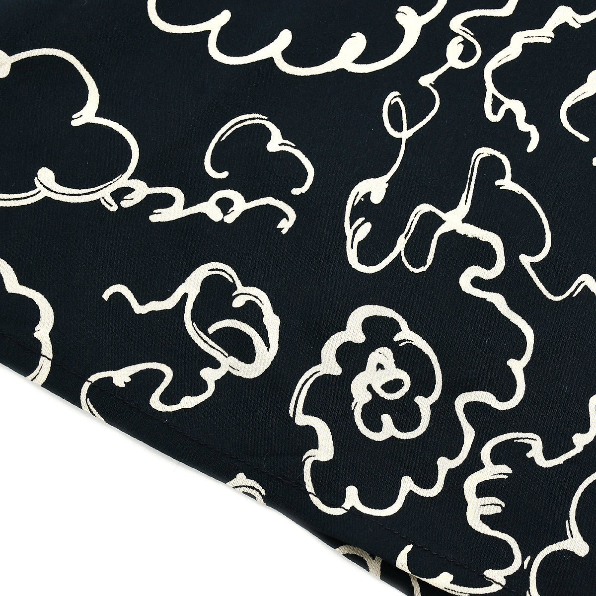 Luxury Chanel Sleeveless Tops Black