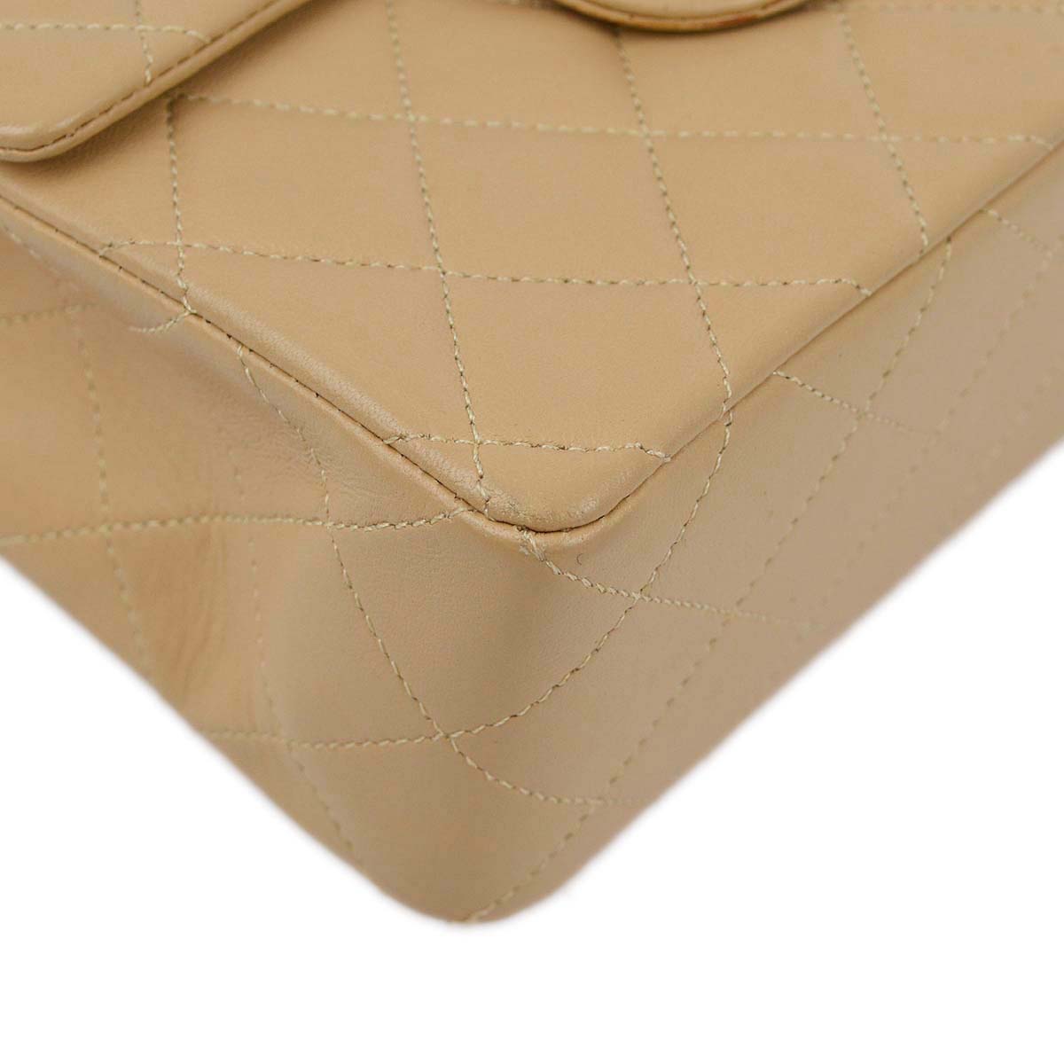 Luxury Chanel 1991-1994 Beige Lambskin Mini Classic Square Flap Shoulder Bag 17