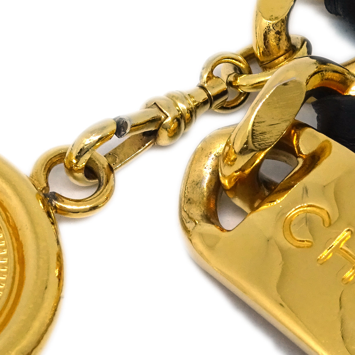 Luxury Chanel Medallion Chain Belt Gold Small New