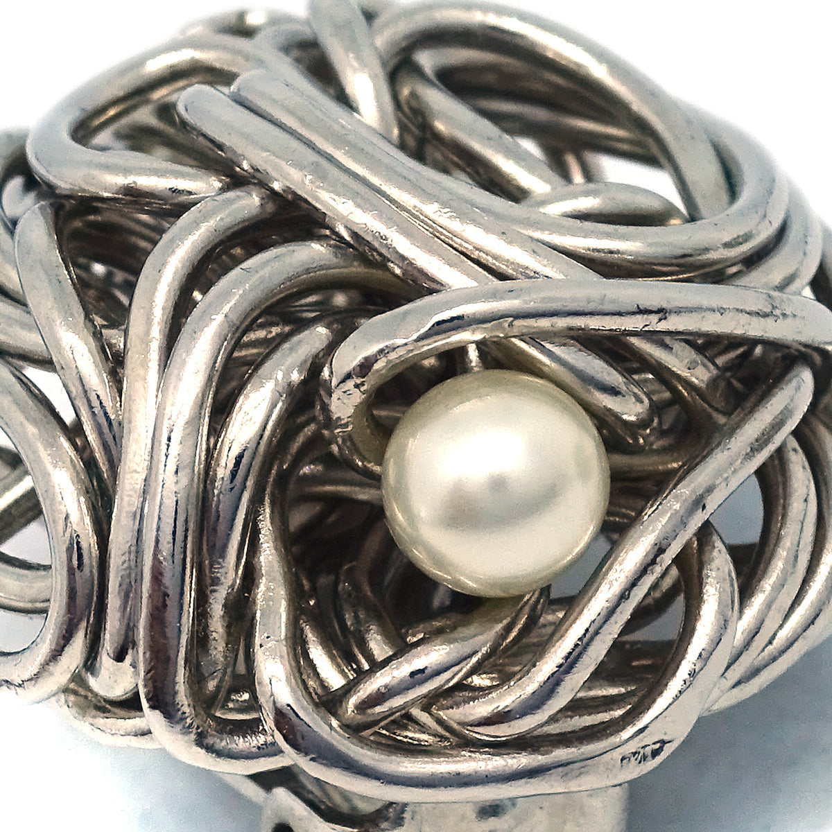 Luxury Chanel Button Earrings Clip-On Artificial Pearl Silver 97A