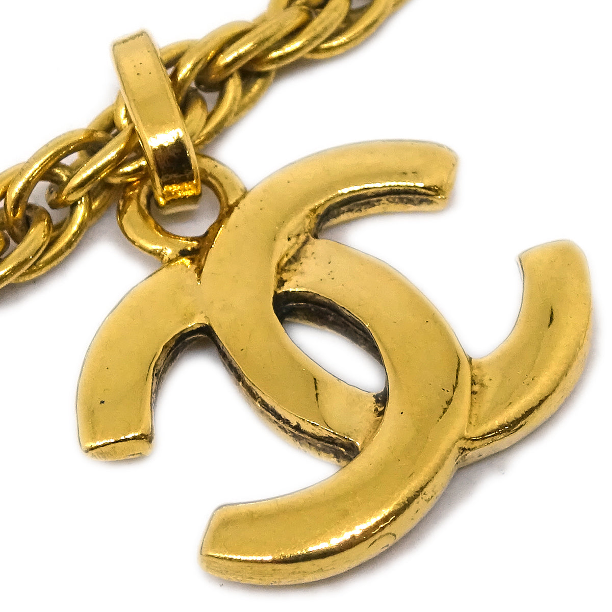 Luxury Chanel Gold CC Pendant Necklace