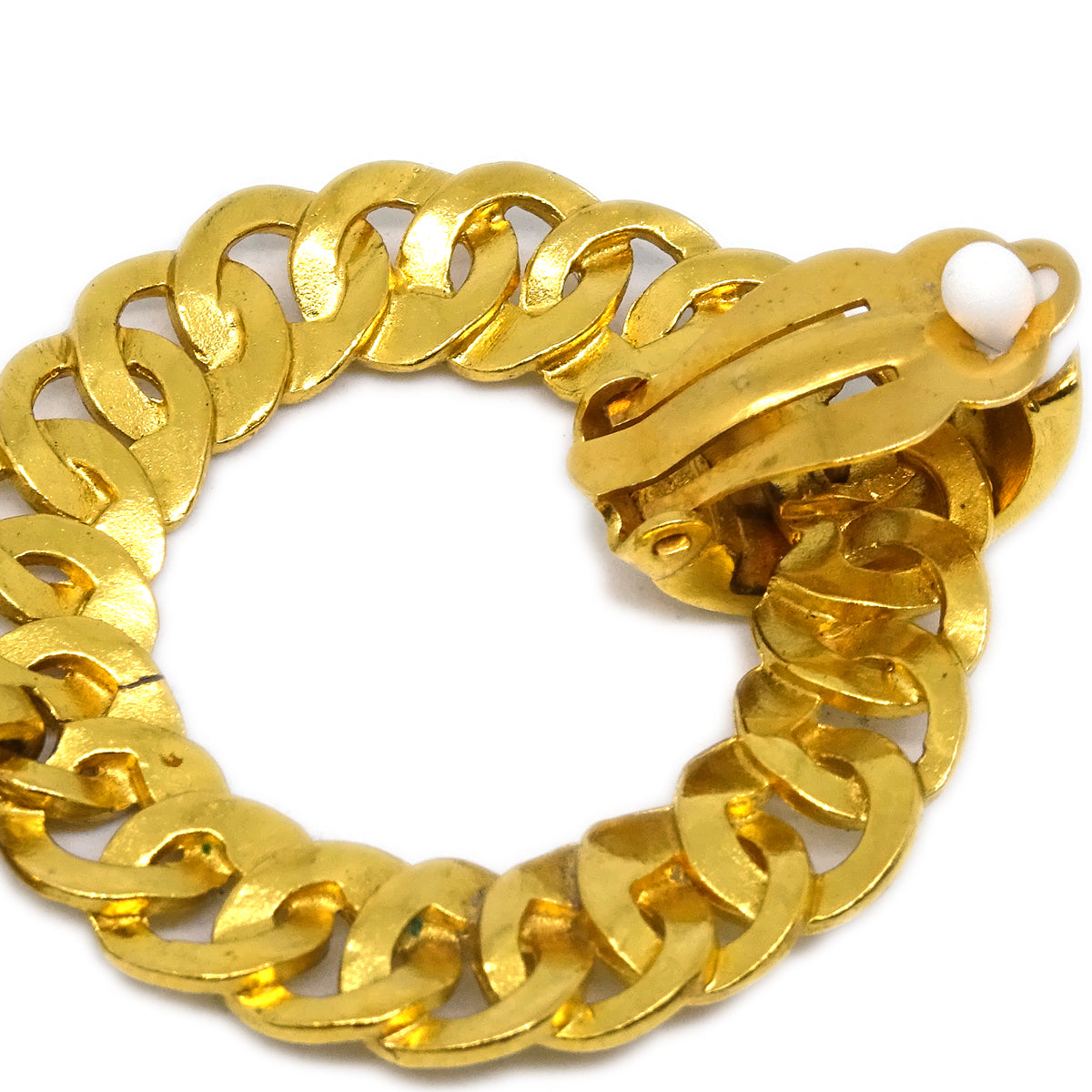 Luxury Chanel Hoop Dangle Earrings Clip-On Gold 96P