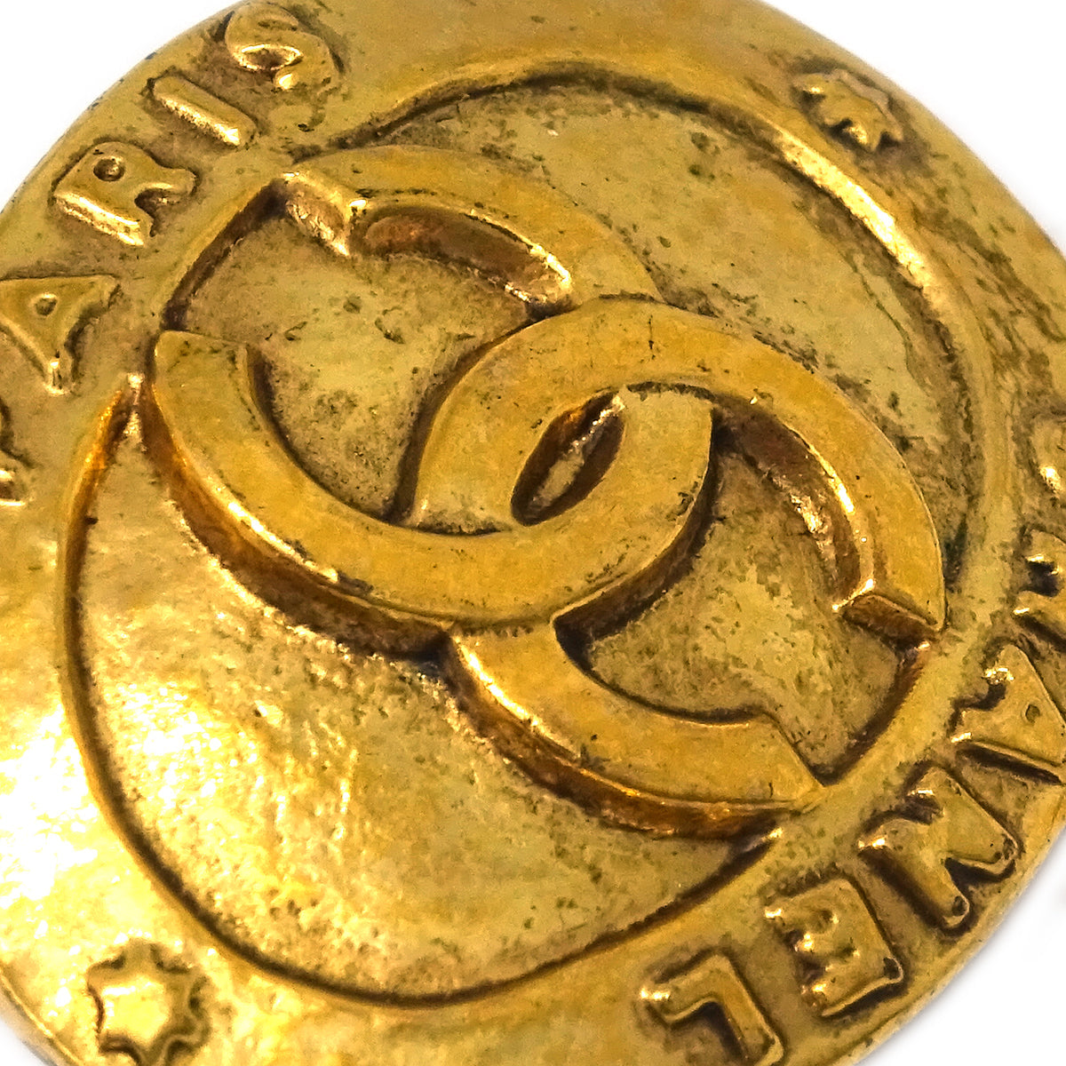 Luxury Chanel Oval Earrings Clip-On Gold 28/2841