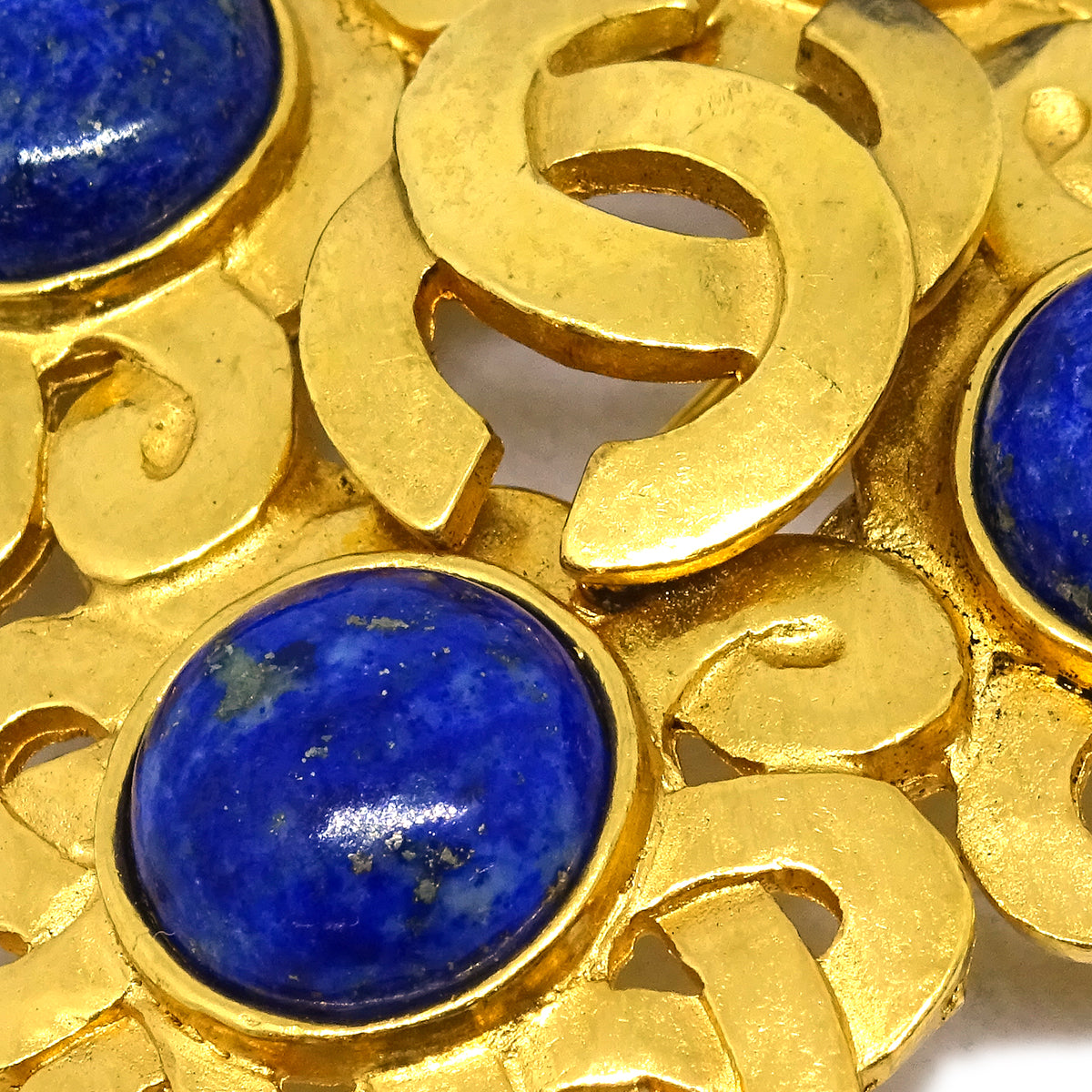 Luxury Chanel Stone Brooch Pin Gold Blue 97P