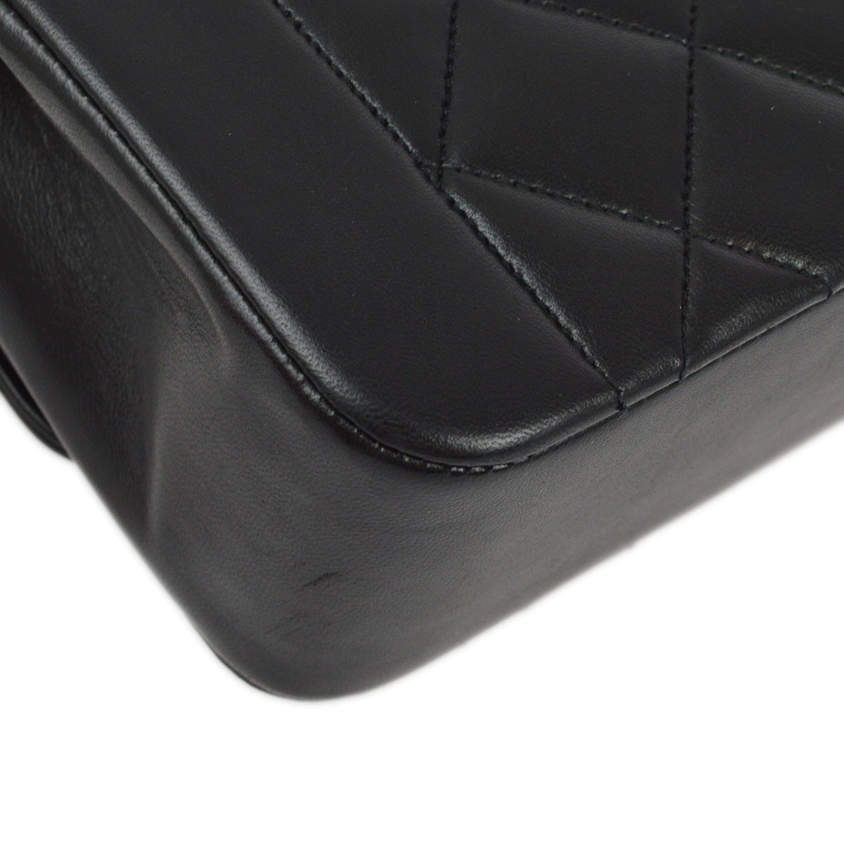 Luxury Chanel 1994-1996 Black Lambskin Small Diana Shoulder Bag