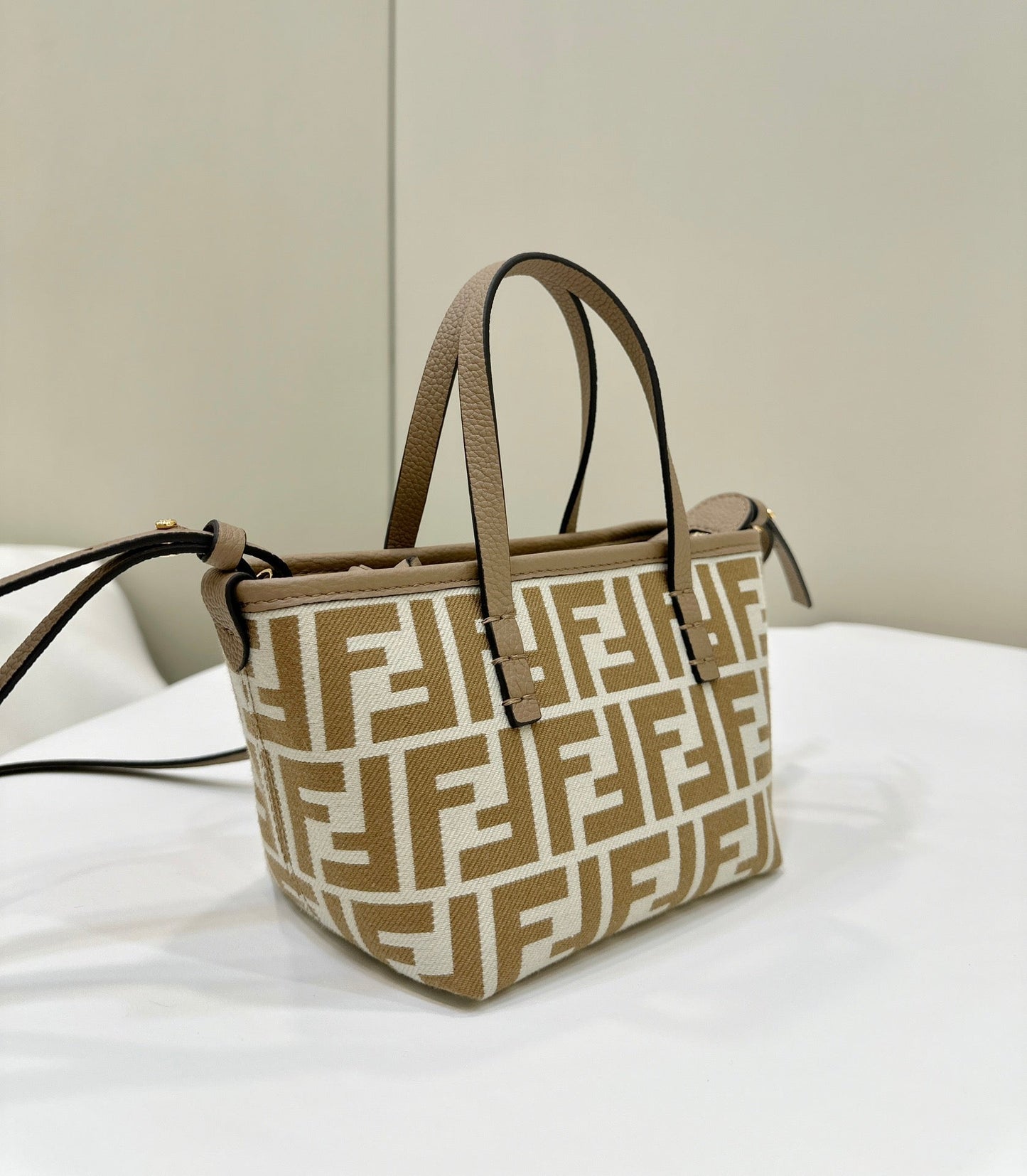 Luxury FendiMINI ROLL BAG 15 PEANUT BROWN MIX WHITE FF JACQUARD FABRIC