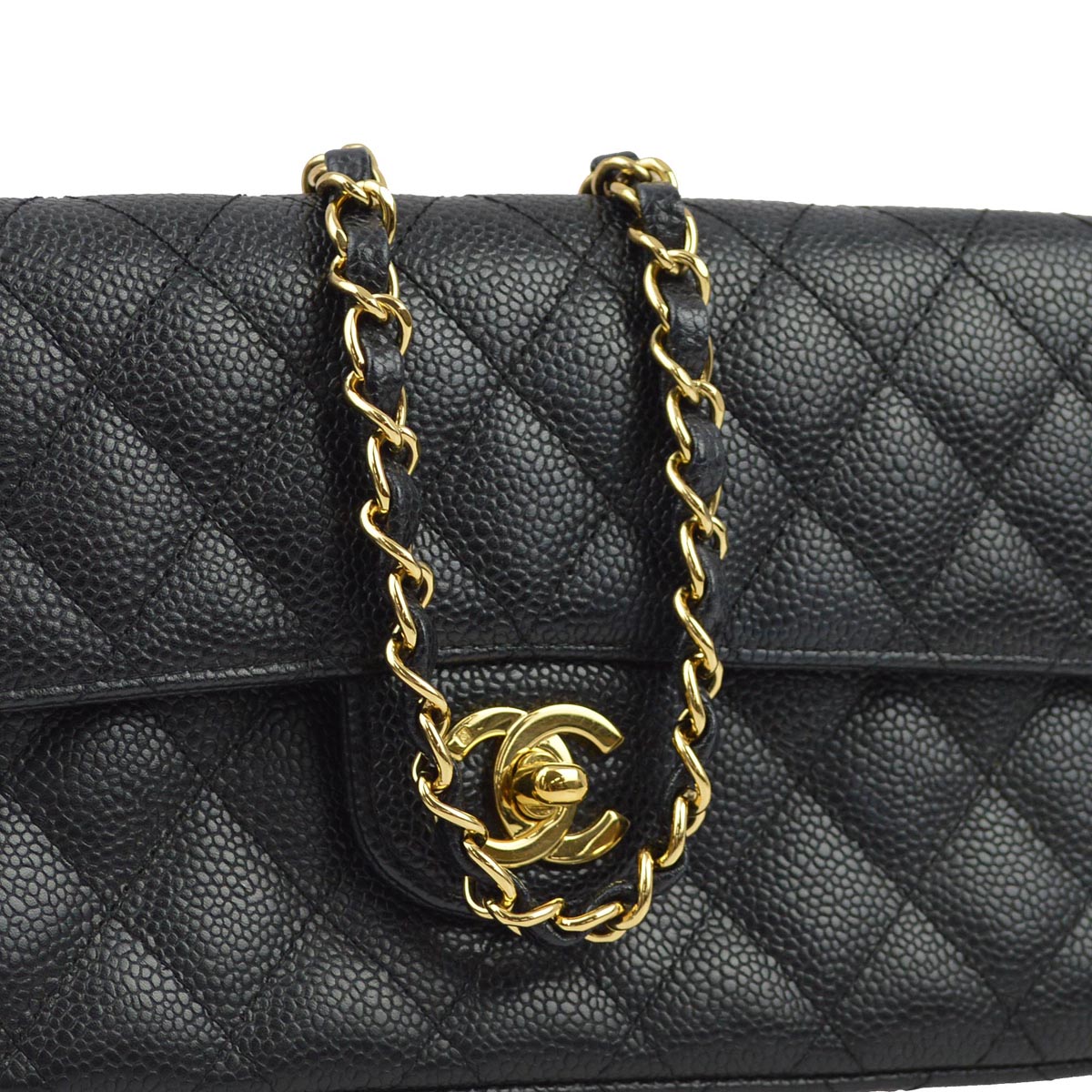 Luxury Chanel 2005-2006 Black Caviar East West Shoulder Bag