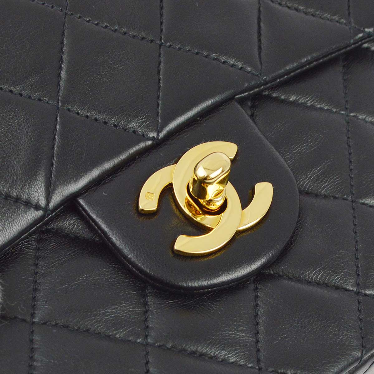 Luxury Chanel 1991-1994 Black Lambskin Mini Classic Square Flap Shoulder Bag 17