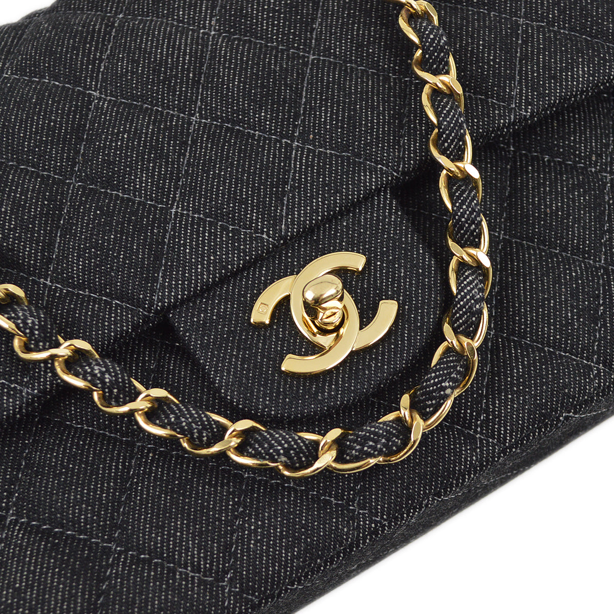 Luxury Chanel 1997-1999 Black Denim Medium Classic Double Flap Shoulder Bag