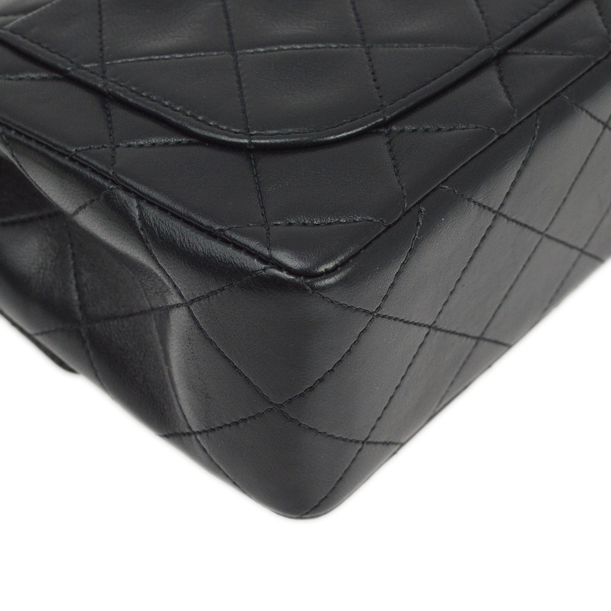 Luxury Chanel 1994-1996 Black Lambskin Mini Classic Square Flap Shoulder Bag 17
