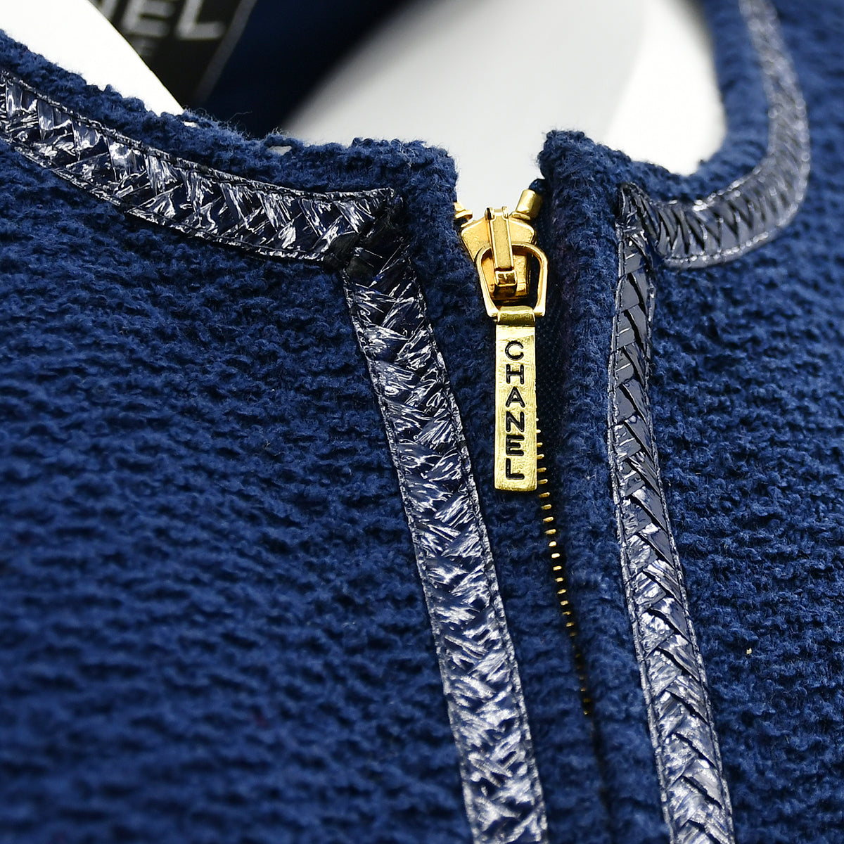 Luxury Chanel Setup Suit Jacket Skirt Navy 95P #40