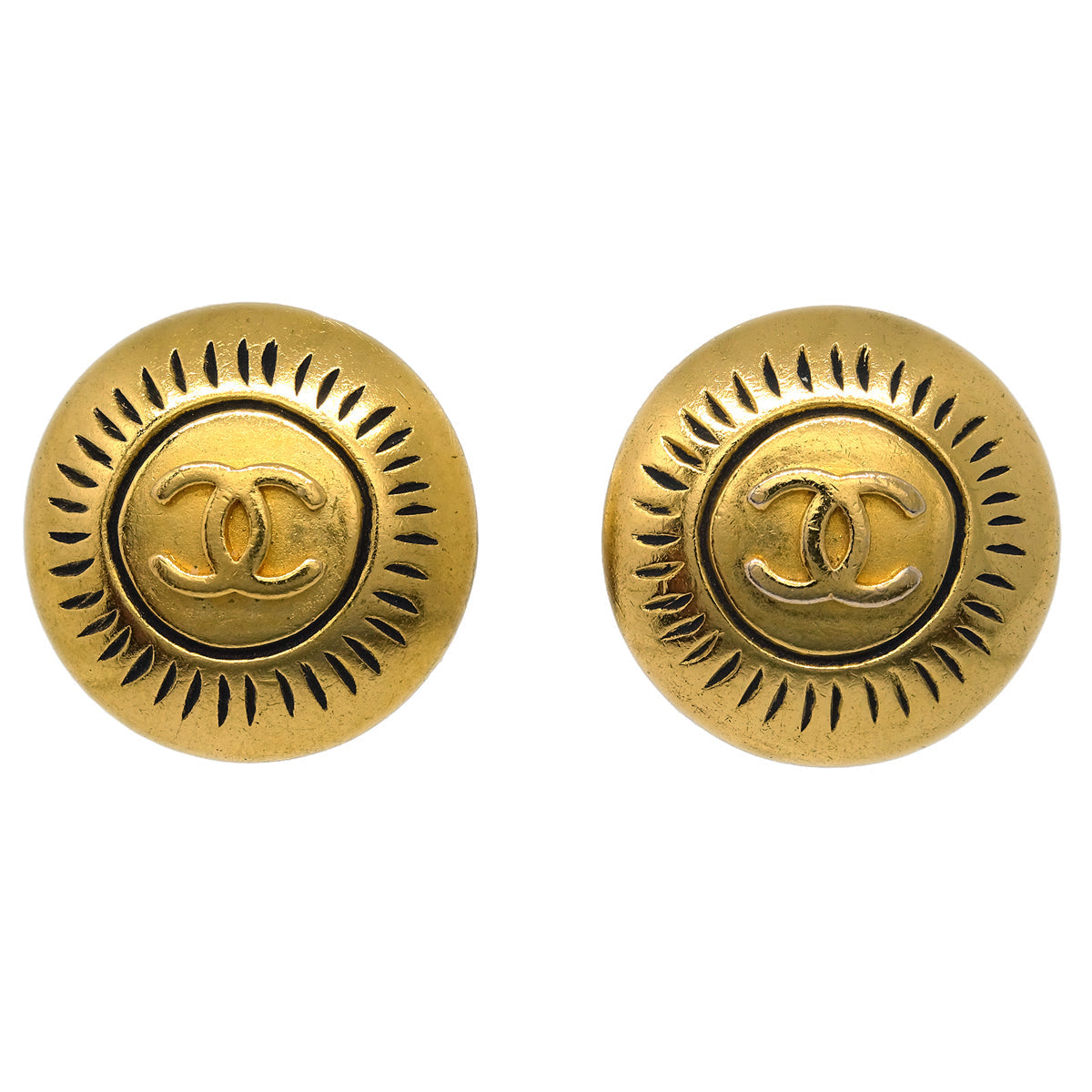 Luxury Chanel Button Earrings Clip-On Gold 96C