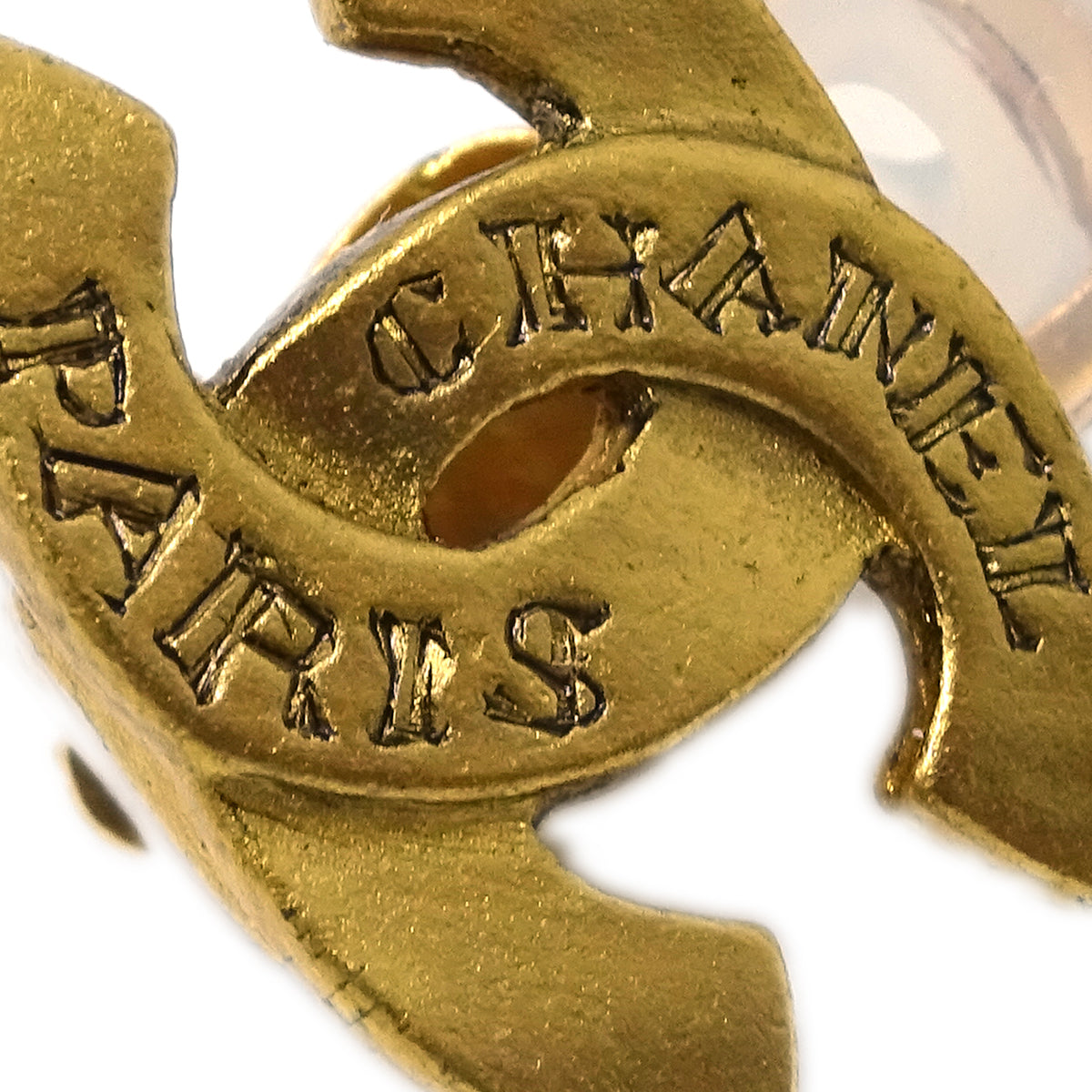 Luxury Chanel CC Earrings Clip-On Gold 99A