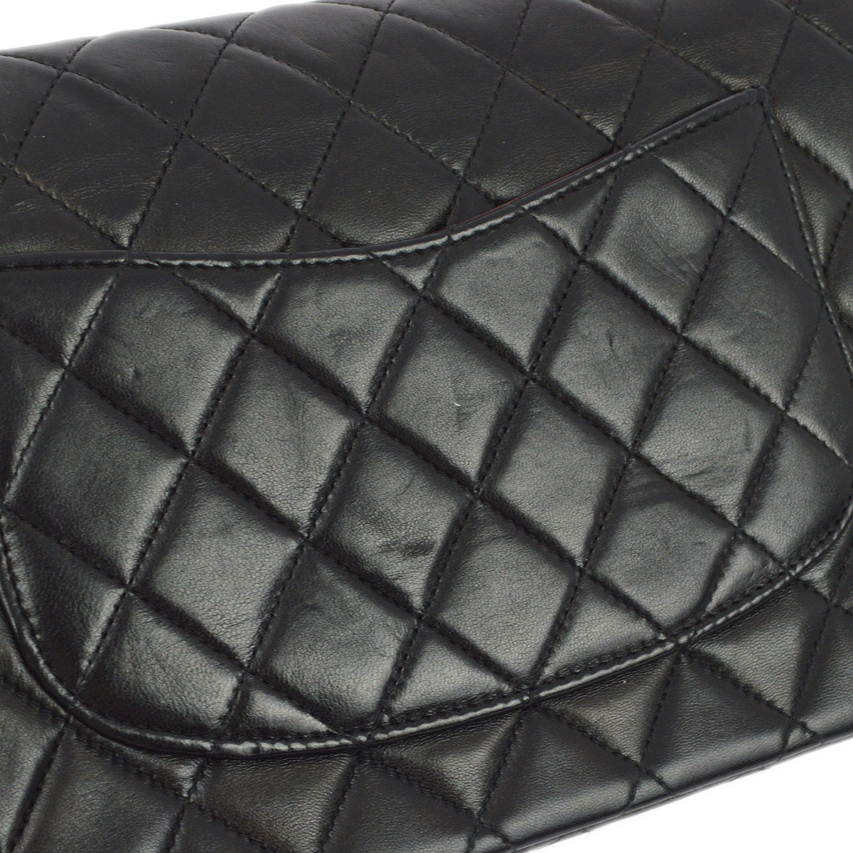 Luxury Chanel 1997-1999 Black Lambskin Medium Classic Double Flap Shoulder Bag