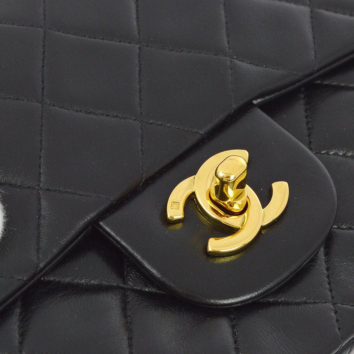 Luxury Chanel 1994-1996 Black Lambskin Small Classic Double Flap Shoulder Bag