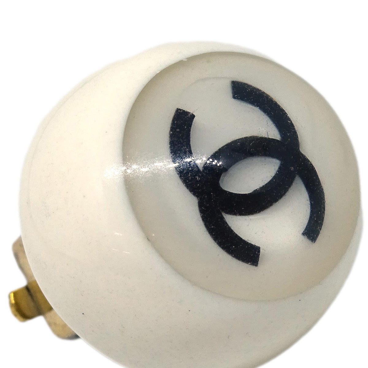 Luxury Chanel Button Earrings Clip-On White 01P