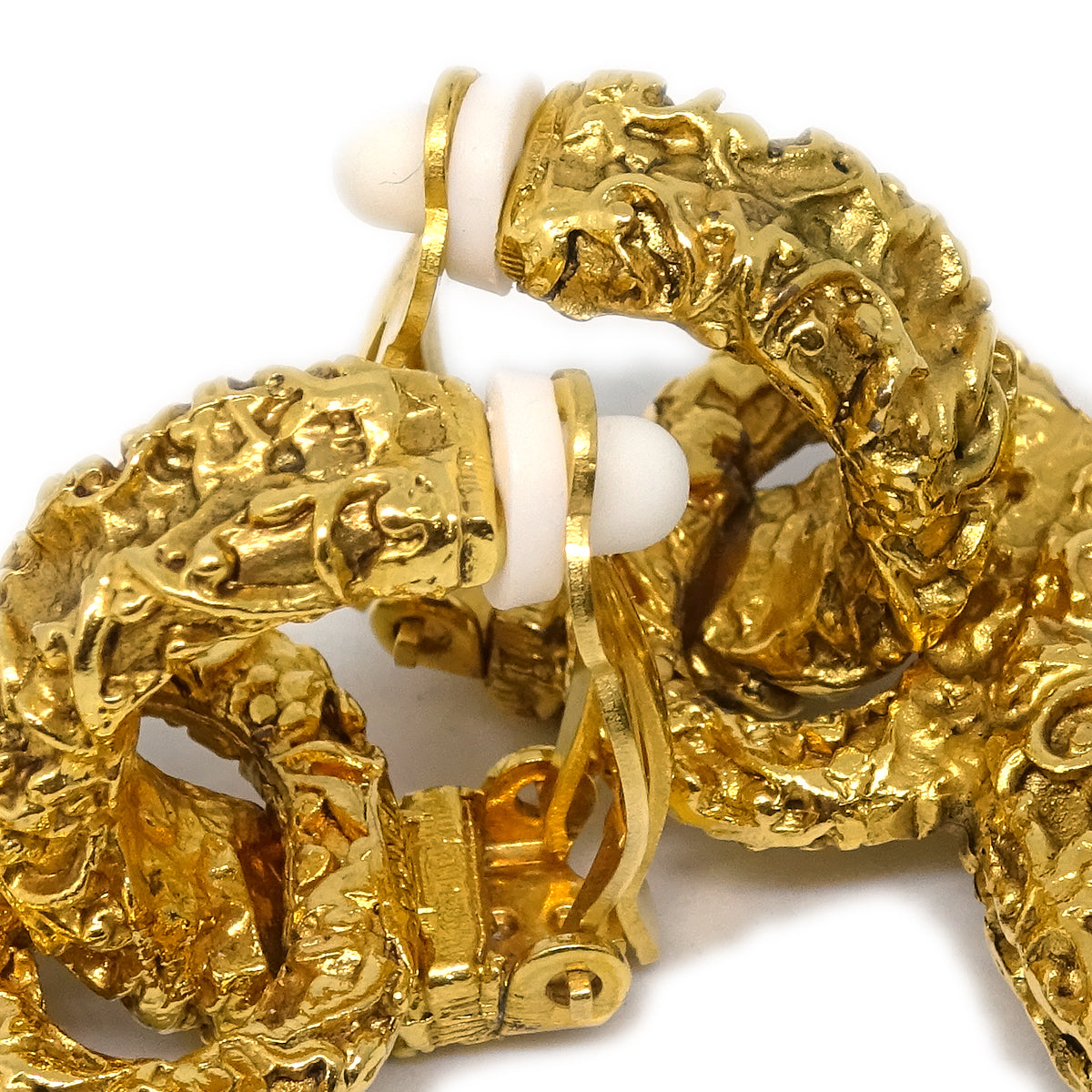 Luxury Chanel Hoop Dangle Earrings Clip-On Gold 93A