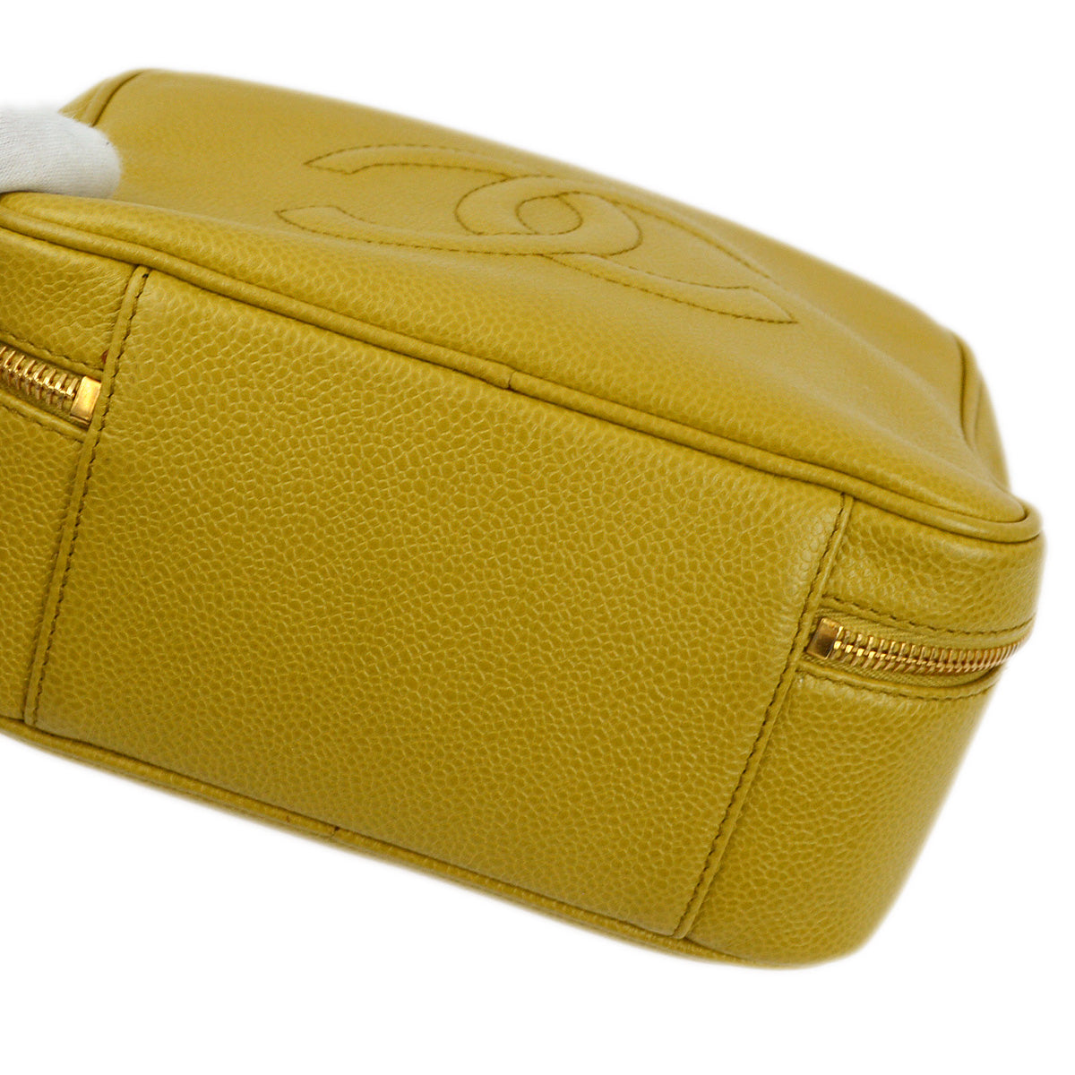 Luxury Chanel 1997-1999 Light Green Caviar 2way Vanity Handbag