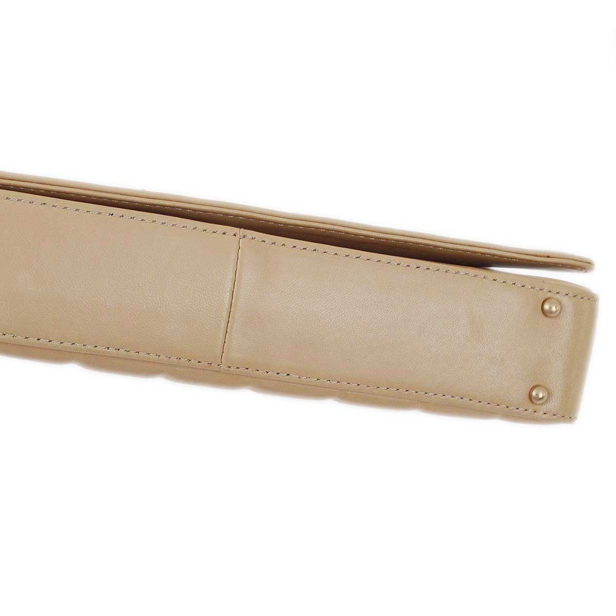 Luxury Chanel 2003-2004 Beige Lambskin Choco Bar Shoulder Bag