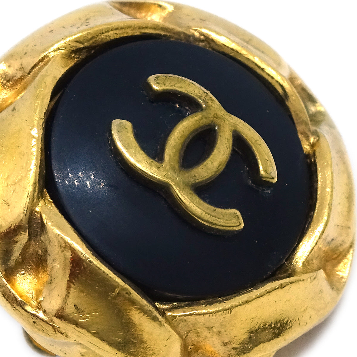 Luxury Chanel Black Button Earrings Clip-On 96P