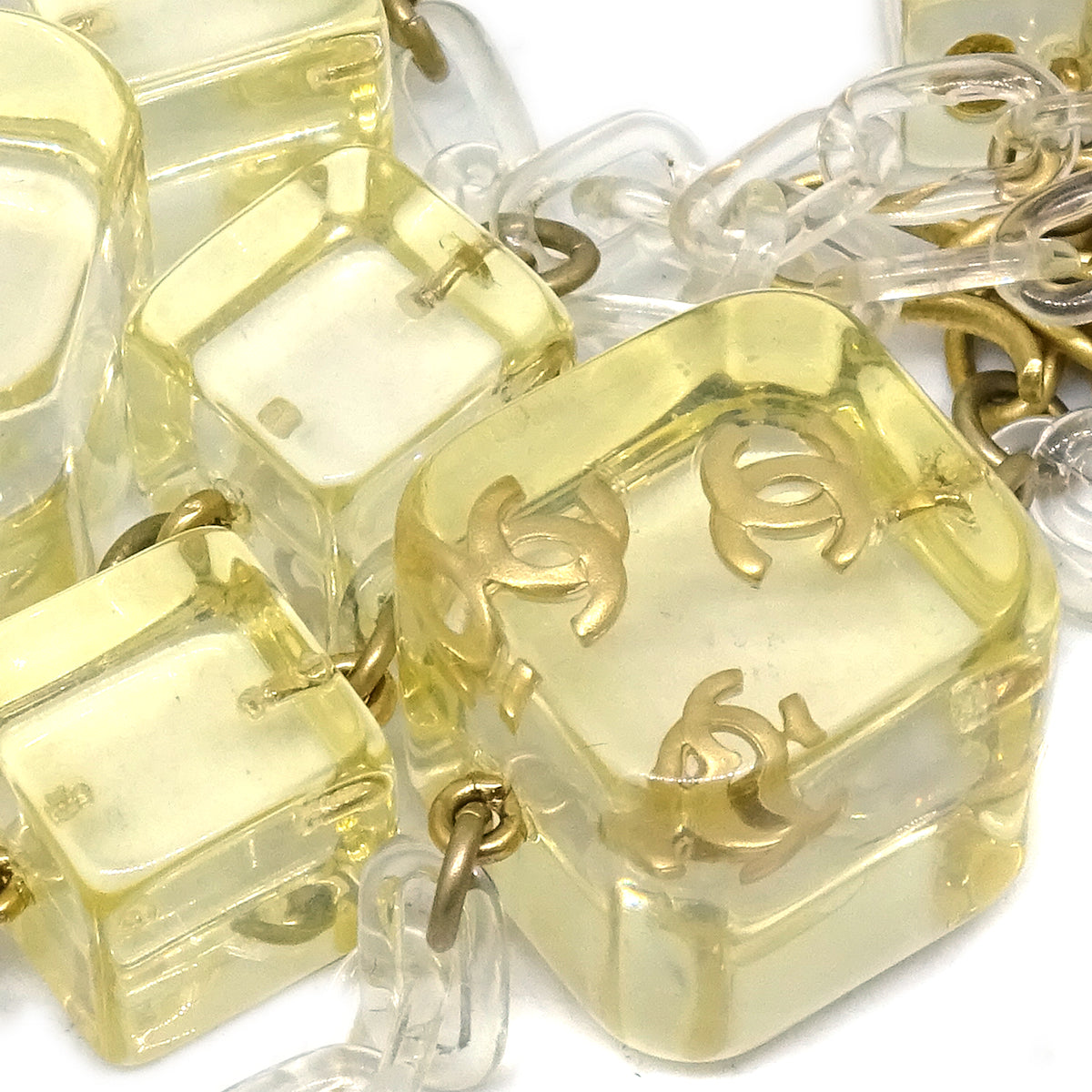 Luxury Chanel CC Pendant Necklace Yellow 01P