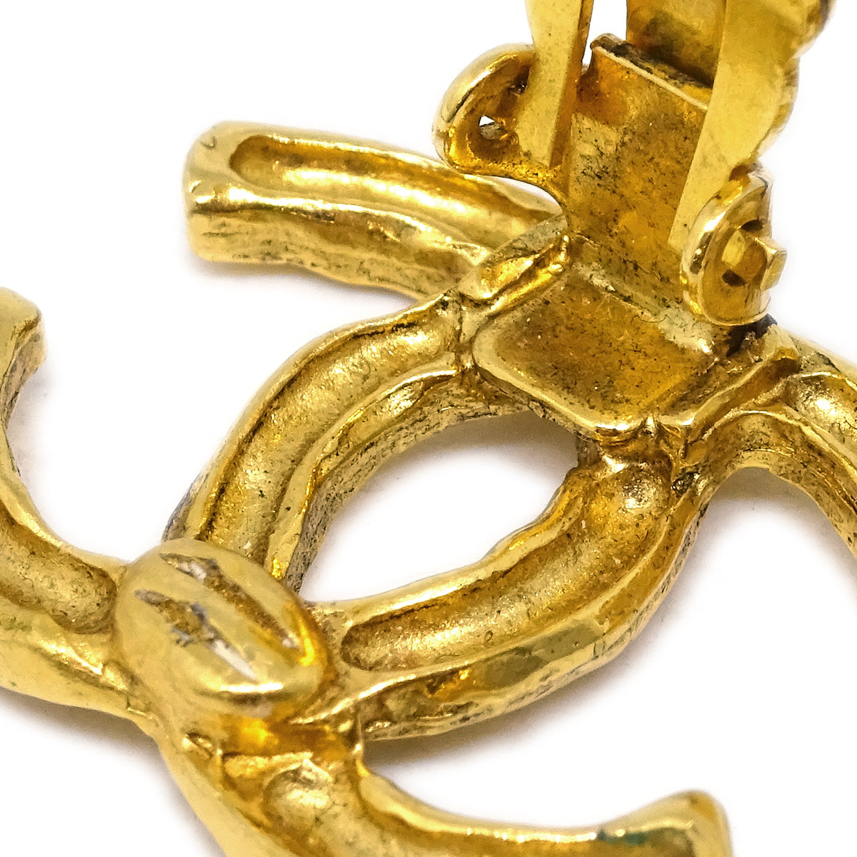 Luxury Chanel Gold CC Earrings Clip-On