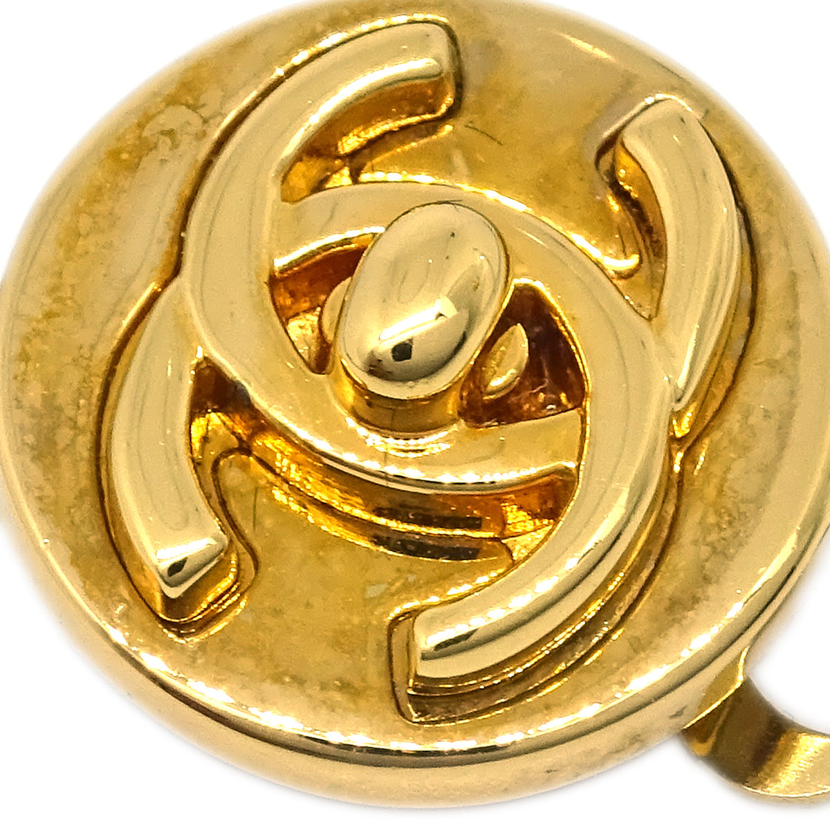 Luxury Chanel CC Turnlock Button Earrings Gold Clip-On 97A
