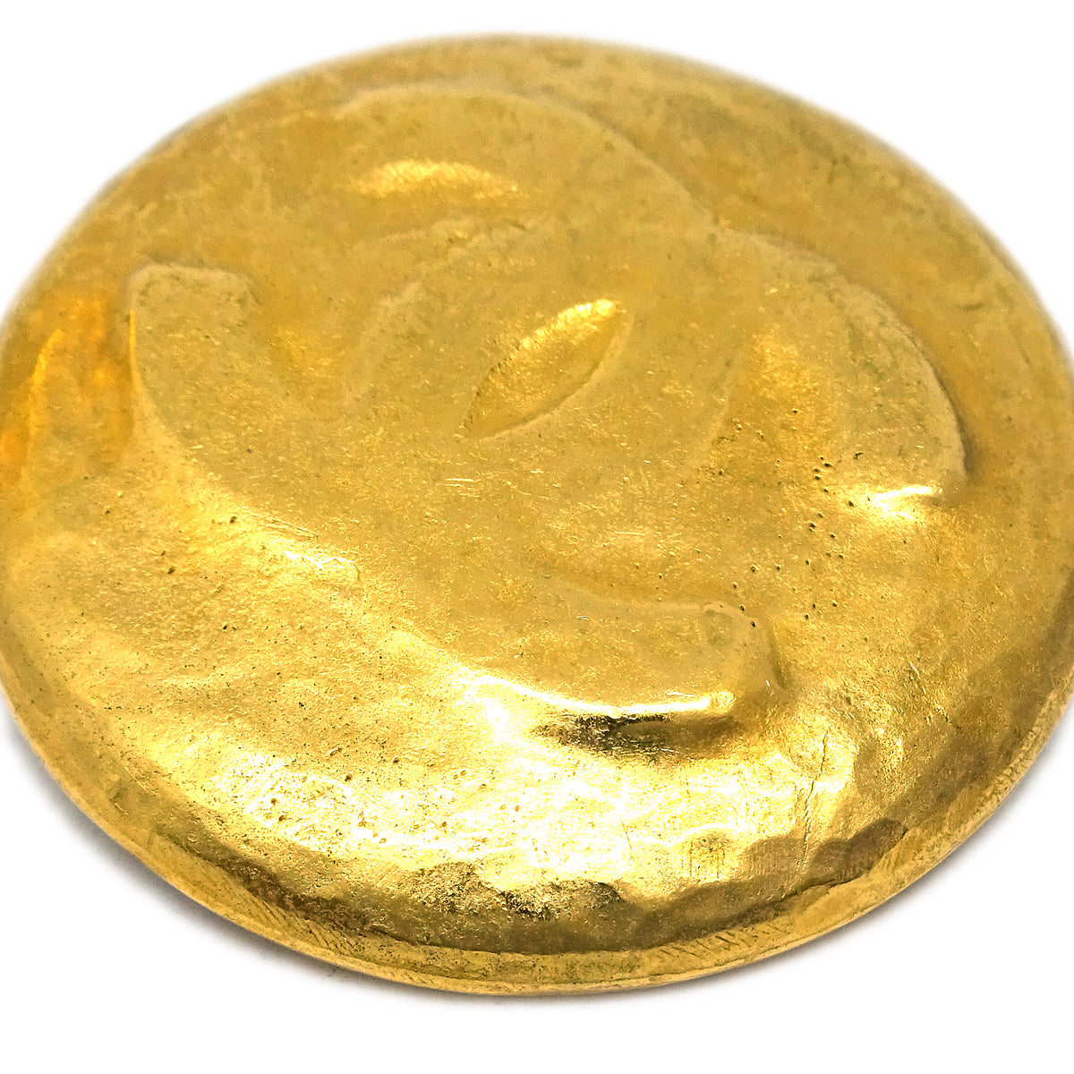 Luxury Chanel Button Earrings Clip-On Gold 93A
