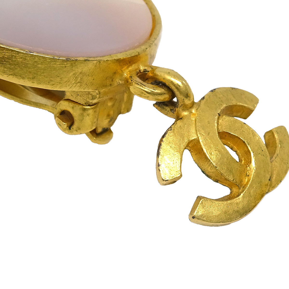 Luxury Chanel Dangle Earrings Clip-On Gold Shell 95A