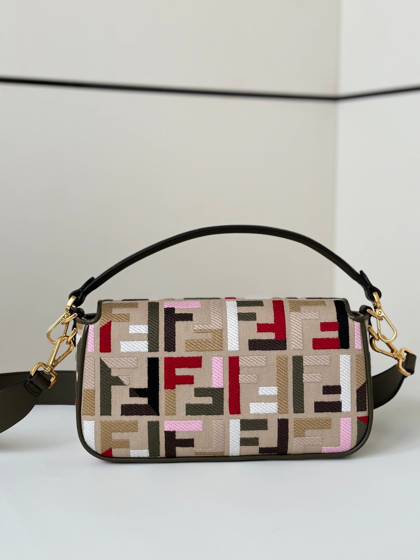 Luxury FendiBAGUETTE CANVAS 27 BAG WITH MULTICOLOUR FF EMBROIDERY GOLD HARDWARE