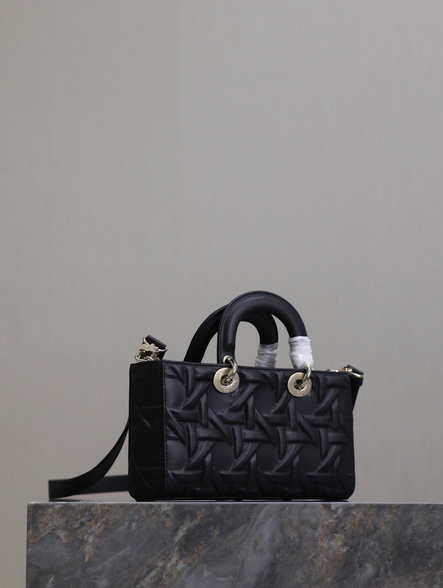 Luxury DiorLady D-Joy Bag 26 Black Graphic Lambskin