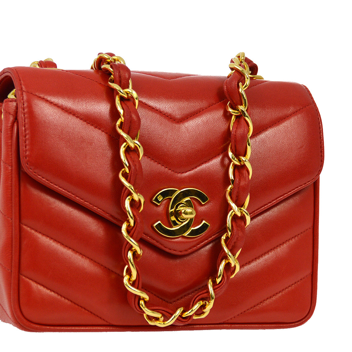 Luxury Chanel 1994-1996 Red Lambskin Chevron Chain Shoulder Bag