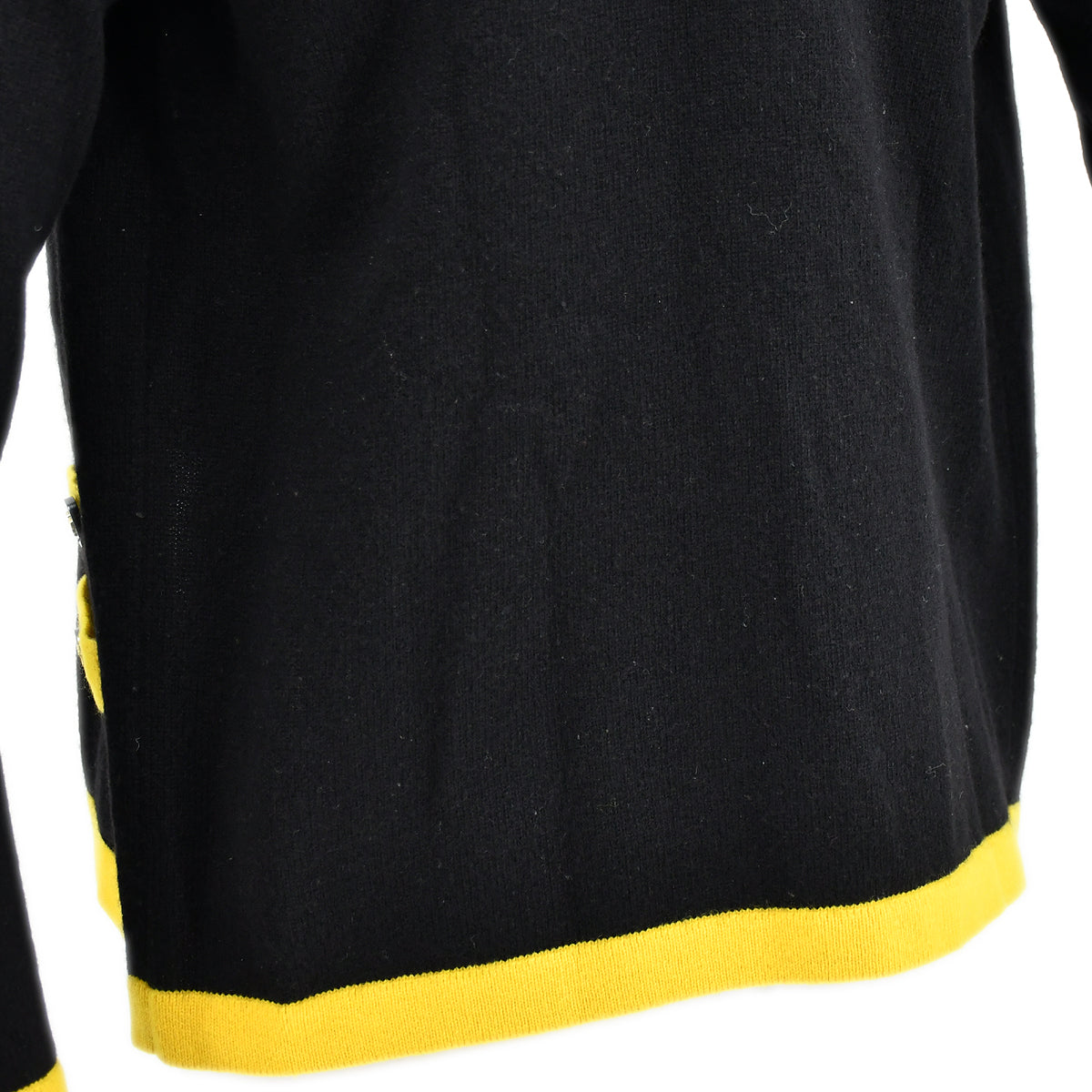 Luxury Chanel Ensemble Cardigan Short Sleeve Top Black 94A #36