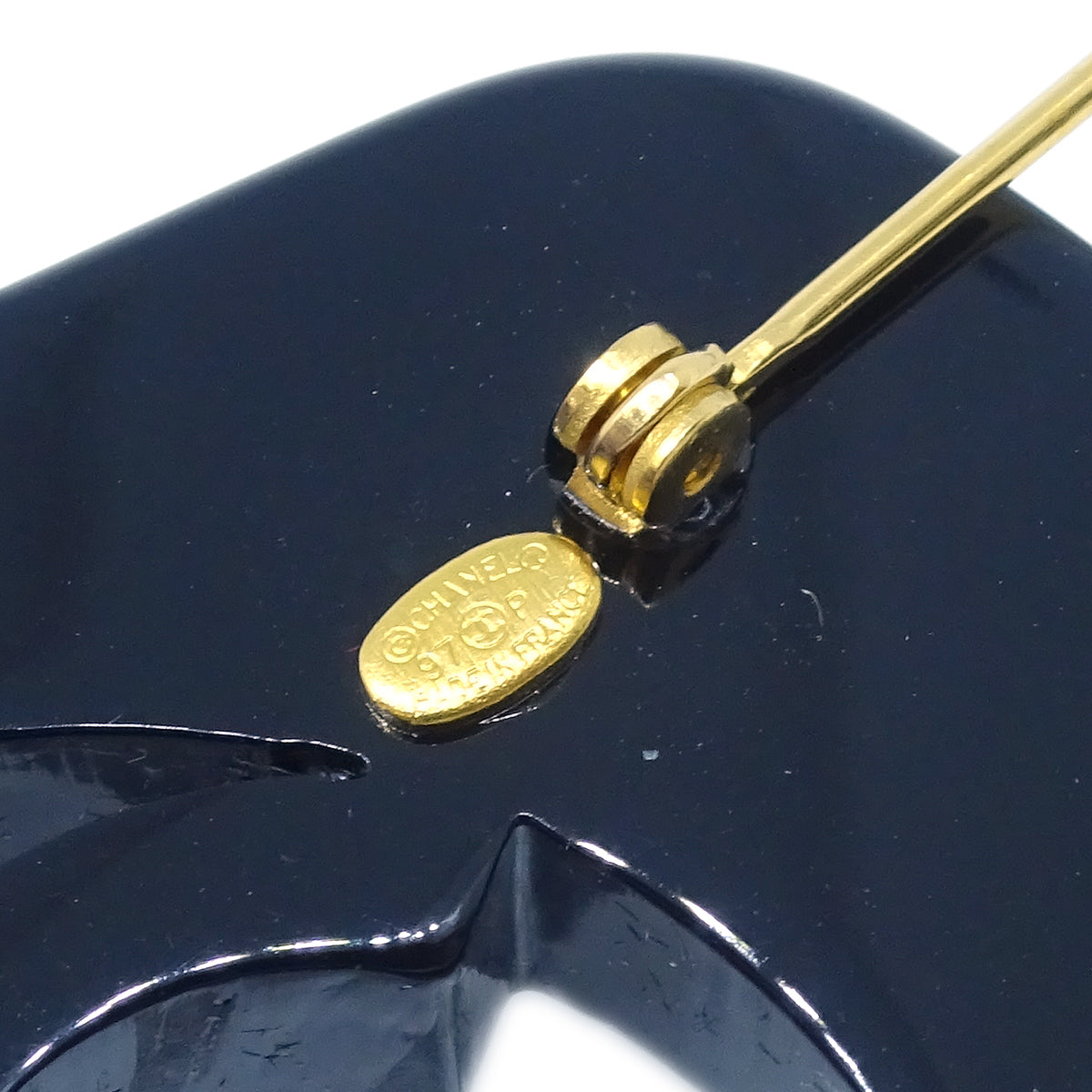 Luxury Chanel Brooch Pin Black 97P