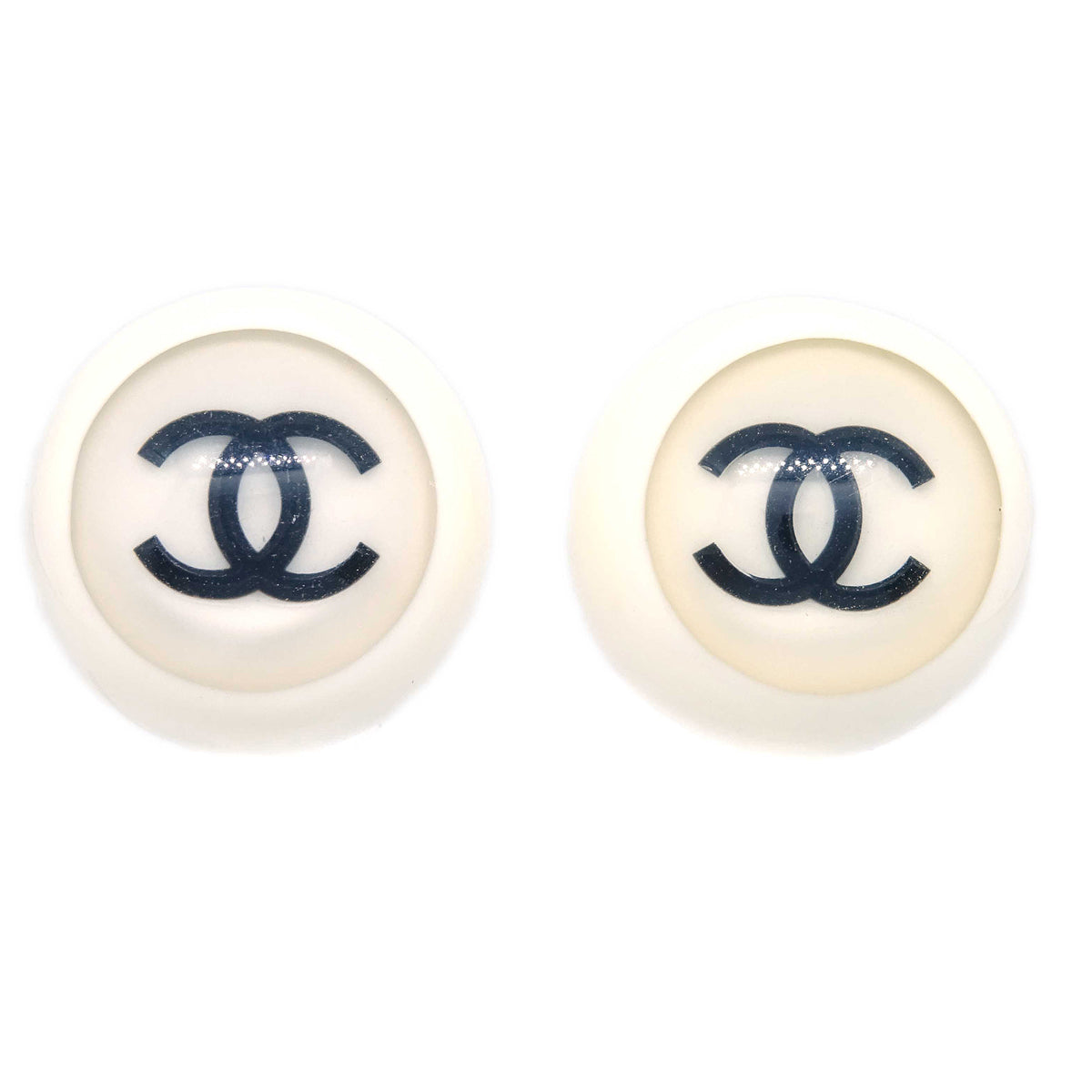 Luxury Chanel Button Earrings Clip-On White 01P