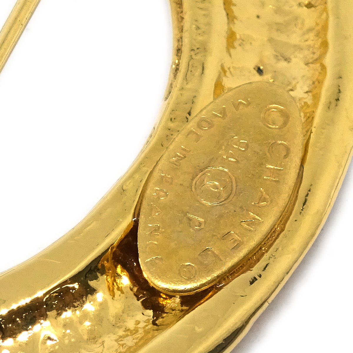 Luxury Chanel Hoop Brooch Pin Corsage Gold 94P