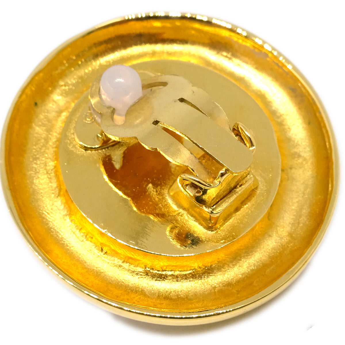Luxury Chanel Gold Button Artificial Pearl Earrings Clip-On 23