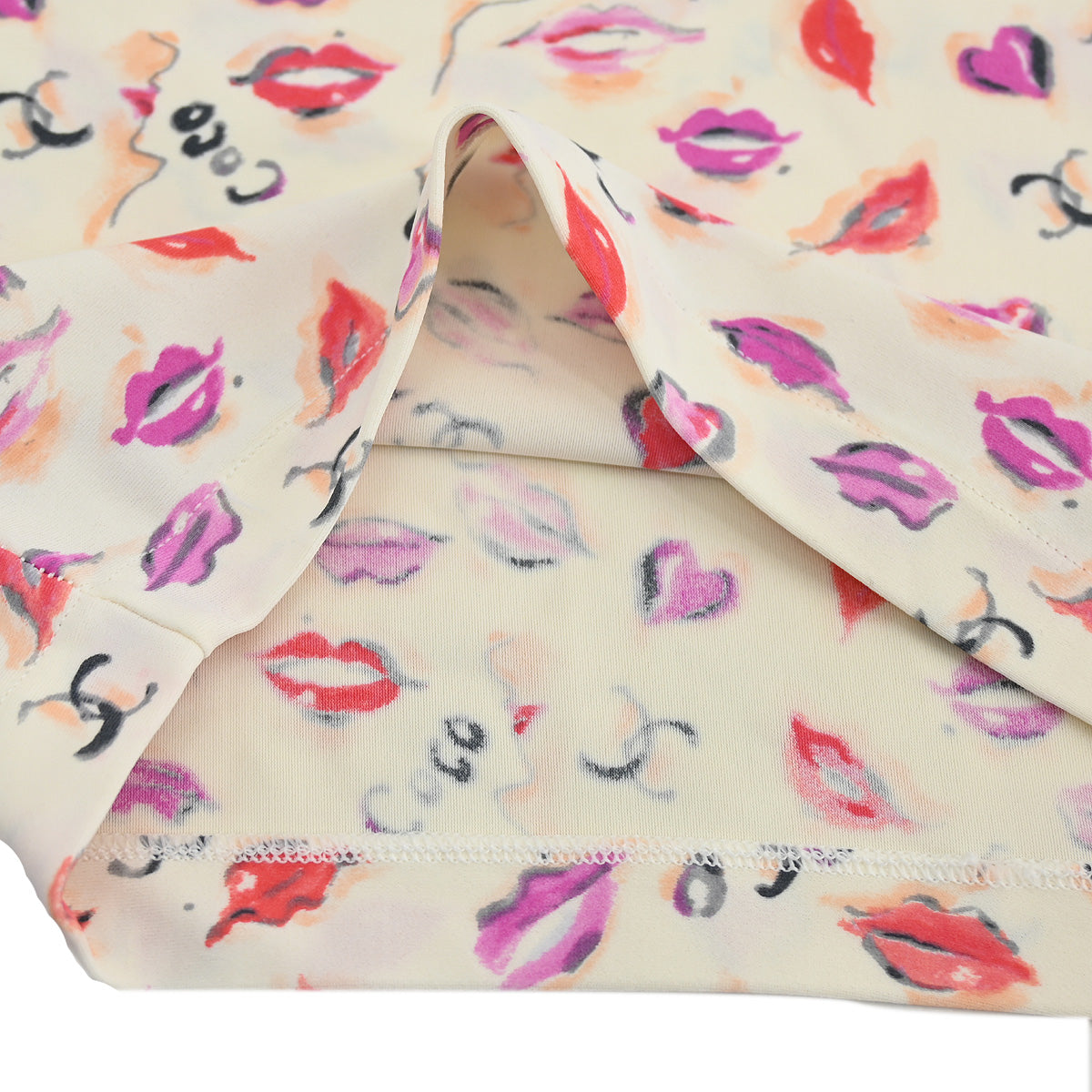 Luxury Chanel Lipstick Cropped T-shirt Top Ivory